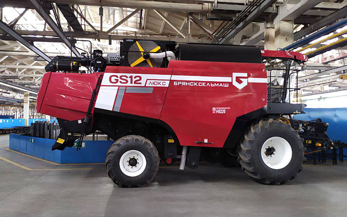 The PALESSE GS12 combine harvester enjoys a 75% market share in Belarus